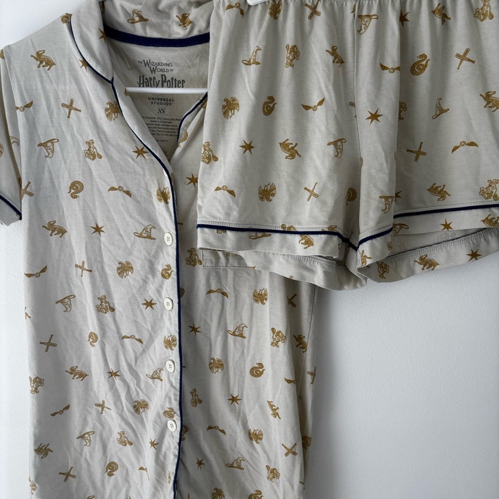 Harry Potter Women's Pajama Set - Cream and Gold